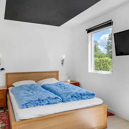 1 Bedroom Beautiful In *