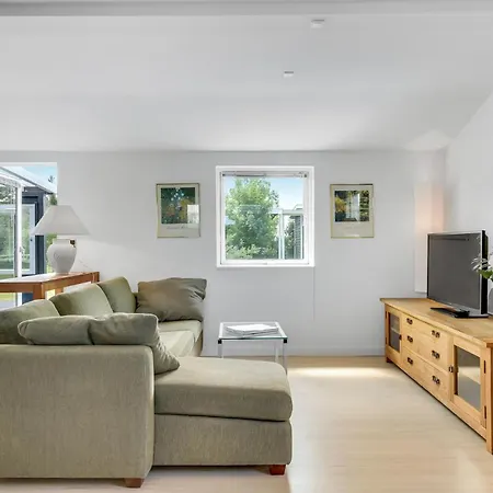 Holiday home 1 Bedroom Beautiful In Olsted
