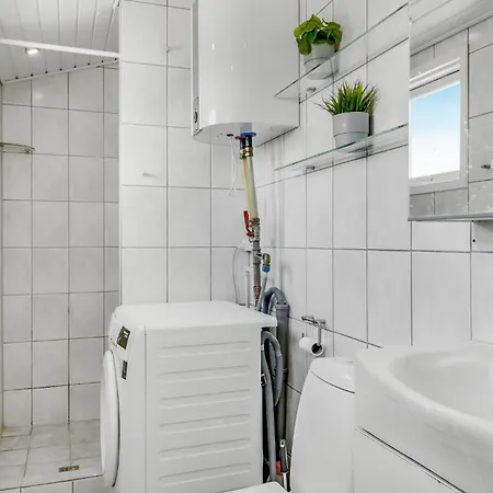 Holiday home 1 Bedroom Beautiful In Olsted
