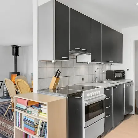 1 Bedroom Beautiful In *